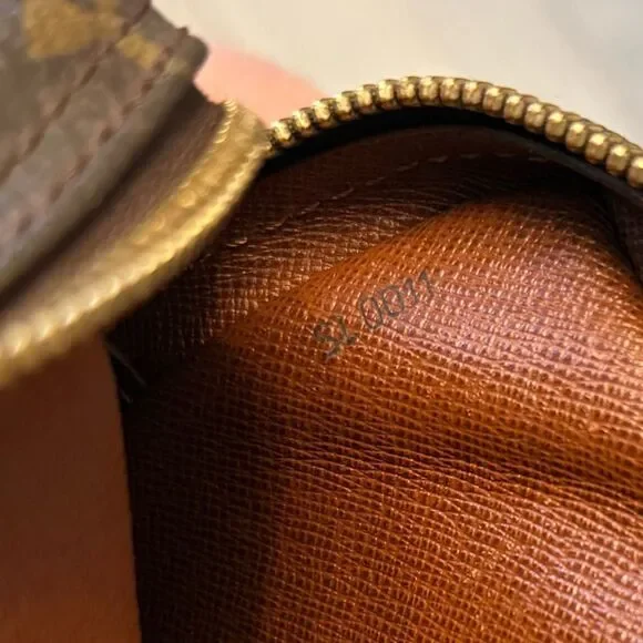 Louis Vuitton Danube PM UNISEX monogram - Picture 14 of 15